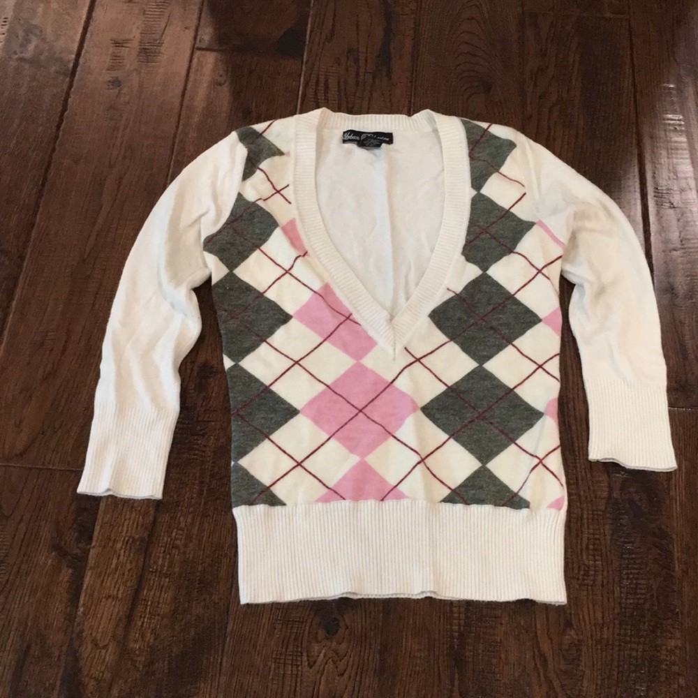 Urban Behavior Argyle top size M